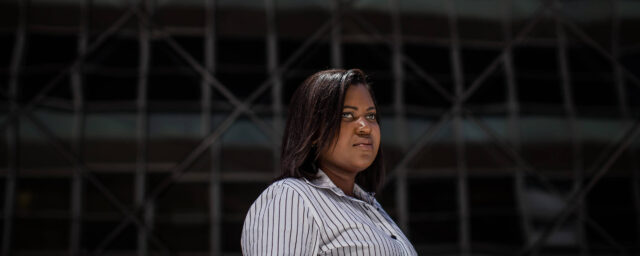 15705862465d9d3e8610896_1570586246_5x2_rt