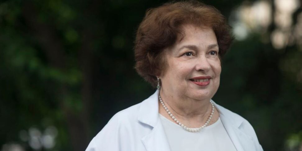 IVETEBOULOS_porLuizaSigulem