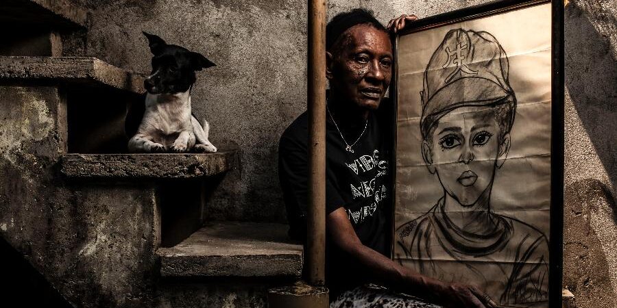 retrato-de-zilda-maria-de-paula-que-perdeu-o-filho-fernando-assassinado-pela-policia-1600123182188_v2_900x506