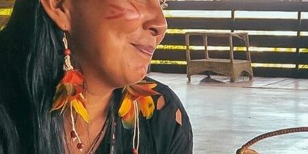 elizangela-bare-e-finalista-do-premio-inspiradoras-na-categoria-conscientizacao-e-acolhimento-1634151722401_v2_450x600