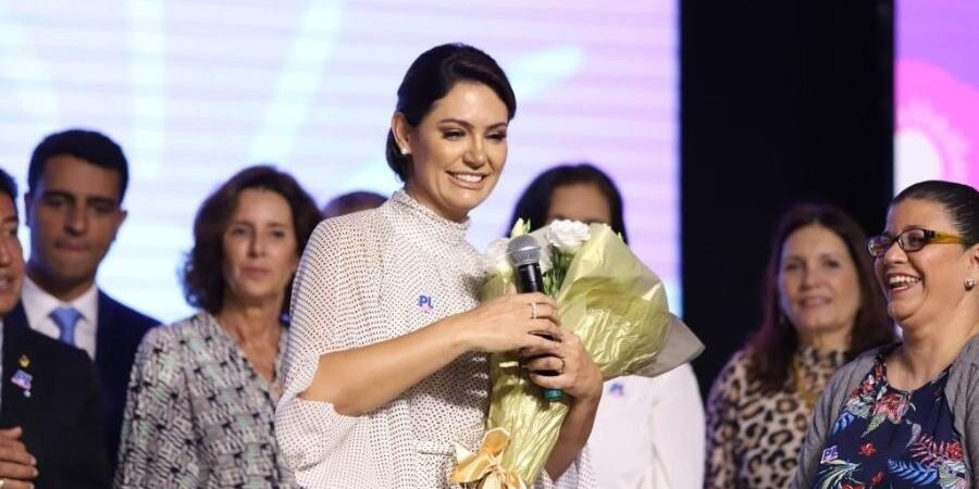 michelle-bolsonaro-durante-evento-do-pl-mulher-1679415160649_v2_900x506