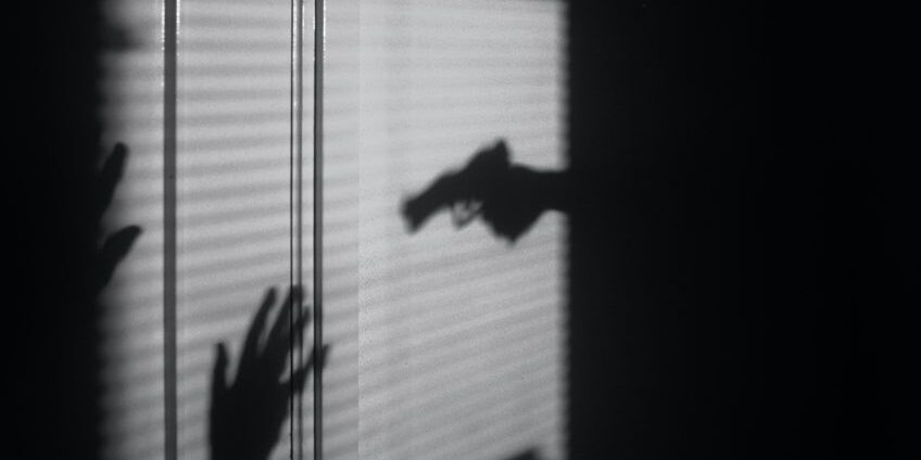 violencia-contra-mulher-unsplash-maximhopman-848×477