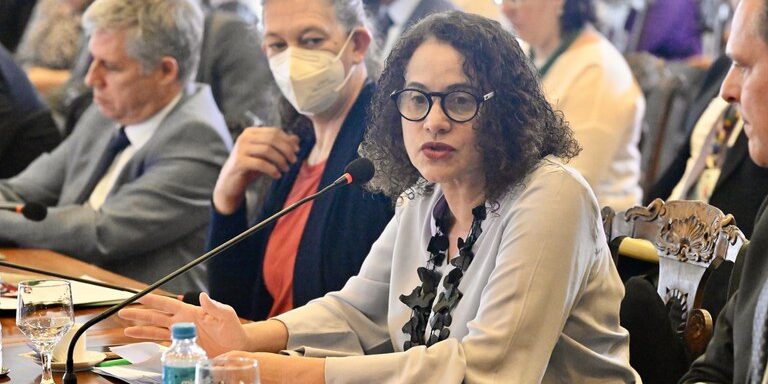 39fbf124-4529-4704-9eb4-c6483cd38a60