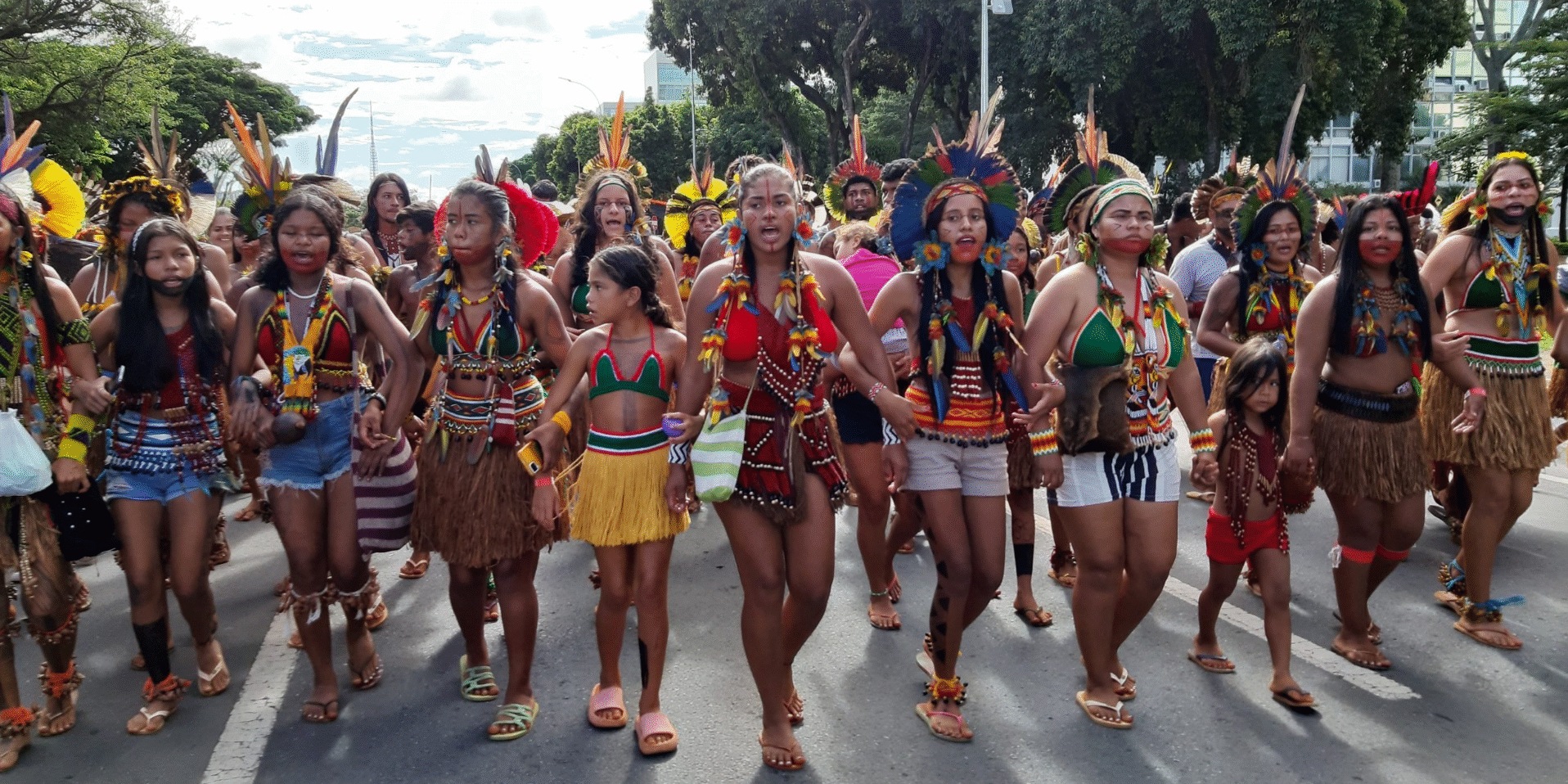 Mulheres indígenas denunciam violações de direitos em seus territórios – Beatriz Tuxá/Acervo CESE Mulheres indígenas denunciam violações de direitos em seus territórios - Beatriz Tuxá/Acervo CESE