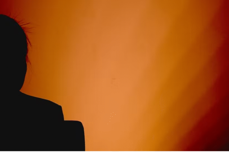 Mulheres contam terem sofrido violência sexual de professor de direito e advogado no RS — Foto: RBS TV/Reprodução