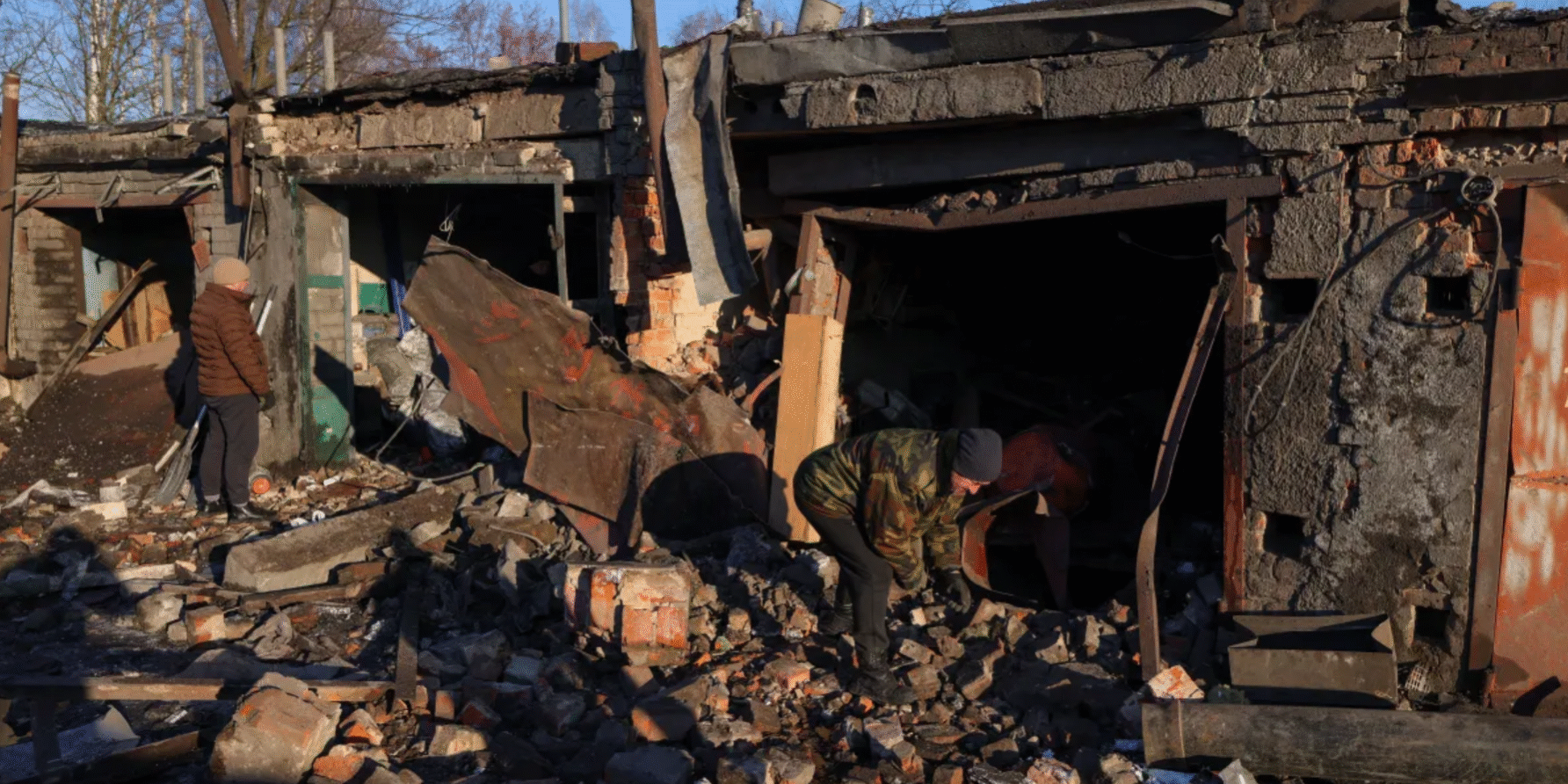 Ataque russo com mísseis em Chernihiv 5/1/2026 • REUTERS/Maksym Kishka Ataque russo com mísseis em Chernihiv 5/1/2026 • REUTERS/Maksym Kishka