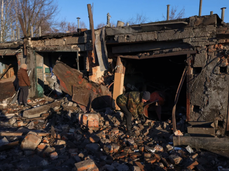 Ataque russo com mísseis em Chernihiv 5/1/2026 • REUTERS/Maksym Kishka